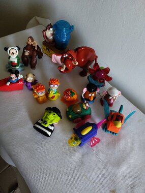 Bundle figurines toys miscellaneous
